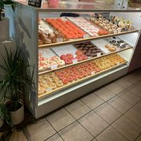 We arrived at 18:37 and there still was a very good selection ❤️ at Brammibal's Donuts - Prenzlauer Berg in Berlin