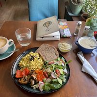 Tofu scramble, extra Hummuss  at Bez Lukru in Wroclaw