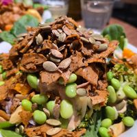 Compose your own bowl - with seitan gyros at SLA - Catharijne in Utrecht