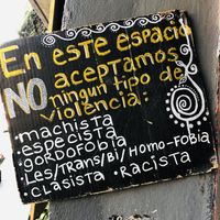 Espacio que no discrimina.  at Cafeteria Vegana Les Gords in Mexico City