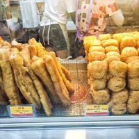 Vegan at Delisnacks 德利食 - Chong Boon Market in Northeast Singapore