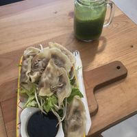 Gyoza and green smoothie at Moko Veggie Cafe - Anjos in Lisbon