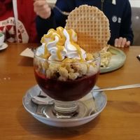 Kirschkuchen Becher at art & wEISe in Monheim Am Rhein