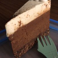 Cappucinocake yuummi at Rawnaissance in Louisville