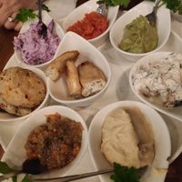 Mezze at Restaurant Vege in Paris