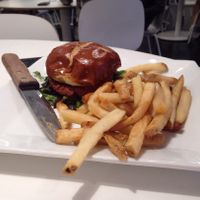 Mac & cheese burger at The Modern Vegan in Las Vegas