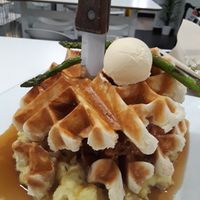 Chickn n Waffles at The Modern Vegan in Las Vegas