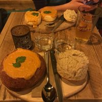 They have 2 different vegan bowls and 1 vegetarian. Super friendly staff!! at San Francisco Bread Bowl in Oslo