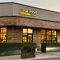 Exterior of Restaurant at True Food Kitchen in Boca Raton