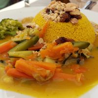 Couscous con verduras, frutos secos y pasas at Canadu in Malaga