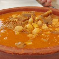 "Callos" con garbanzos (hechos con setas( at Canadu in Malaga