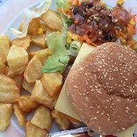 hamburguesa at Canadu in Malaga