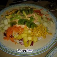 Hawaiian salad at Canadu in Malaga