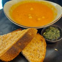 Gember-tomatensoep at Bhalu in Nijmegen