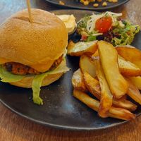 Bhalu-burger at Bhalu in Nijmegen