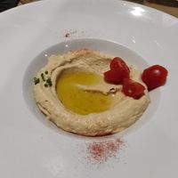 Hummus as appetizer at Salam in Salamanca