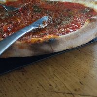Pizza marinara at Taverna Coppapan in La Thuile