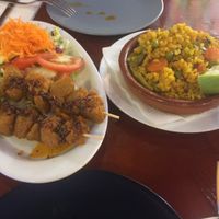 Paella y pinchos morunos de seitán at El Vegetariano de la Alcazabilla in Malaga
