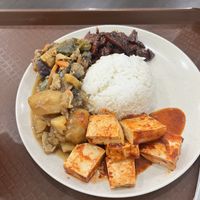 Buffet meal all vegan   at Gaya Vegetarian in Kota Kinabalu