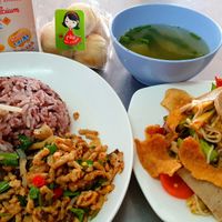 Fantastic food at Raan Midr J - ร้าน มิตรเจ in Udon Thani