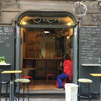 Store when open at Oven  in Naples