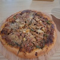 Vegan pizza at Falafel Penang in Penang