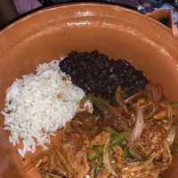 Fajitas with rice at El Apapacho in Merida