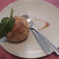 Roasted apple, an all time favorite vegan dessert across Spain at Espiga in Torremolinos
