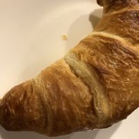 Apricot jam vegan croissant  #Veganuary at Bar Regina in Turin