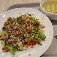 Salad Bonita with mushrooms, quinoa and caramelized wallnuts at Salateira - Prospekt Pobediteley in Minsk