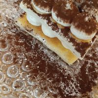Mille feuilles chocolat blanc at La Voladora in Alicante
