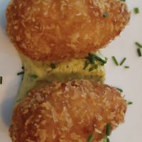 Croquettes jambon délicieuses at La Voladora in Alicante