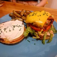 American burger at La Voladora in Alicante