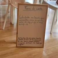 Burger of the day at La Voladora in Alicante