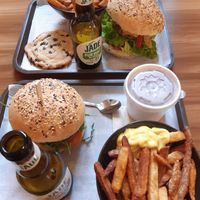 Burgers w/ sweet fries and craft beer + Cookie and chocolate pudin at The Wild Note in Bordeaux
