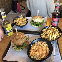 Wild and Country burgers with fries and coleslaw.  at The Wild Note in Bordeaux