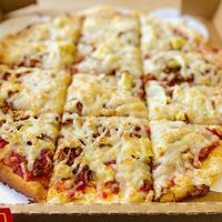 Crunchy gluten free crust, daiya, beyond meat, artichokes  at Fresh Brothers in Calabasas