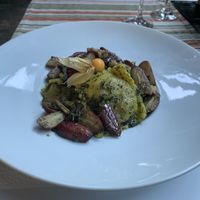 Ravióli de abóbora com pinhão. Molho de ervas finas. Excelente.  at Donna Pinha in Santo Antonio Do Pinhal