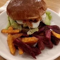 Breakfast burger at Dharma Coffee & Juice in Ubud