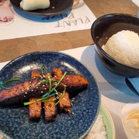 Vegan ribs and fried rice at LHR - Wagamama - T5 in West London