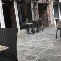 outside at Gam-Gam in Venice