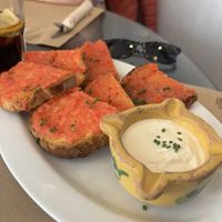 Bread with tomatoes   at Vegetalia in Fuengirola