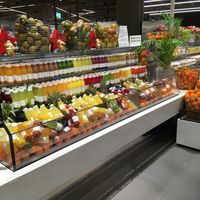 Juice bar at Zurheide feine Kost in Dusseldorf