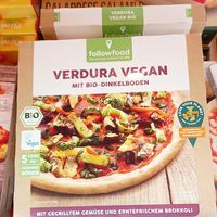 verdura vegan pizza at Alnatura - Konrad Adenauer in Dusseldorf