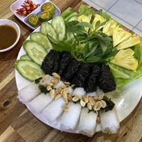 Piper leave rolls at Chay Nha Toi in Ho Chi Minh City