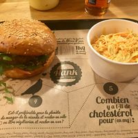 La Rockeuse et coleslaw salad  at Hank Cuisine Végétale in Lyon