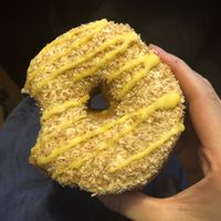 Dona mango maracuyá coco  at Donut Corp - Nueva Los Leones in Santiago