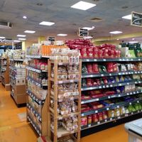 Large offer of fresh and dried goods at LPG Biomarkt - Charlottenburg in Berlin