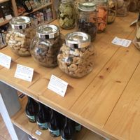 Handmade bio treat both savoury and sweet at La Bottega Sfusa in Padua