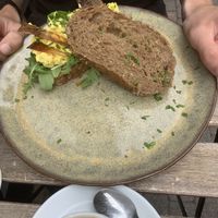 ‘Egg’ and ‘bacon’ sandwich at Wildgroei in Delft